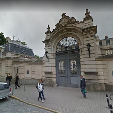 Студия С Дизайнерским Ремонтом Львов Экстерьер фото